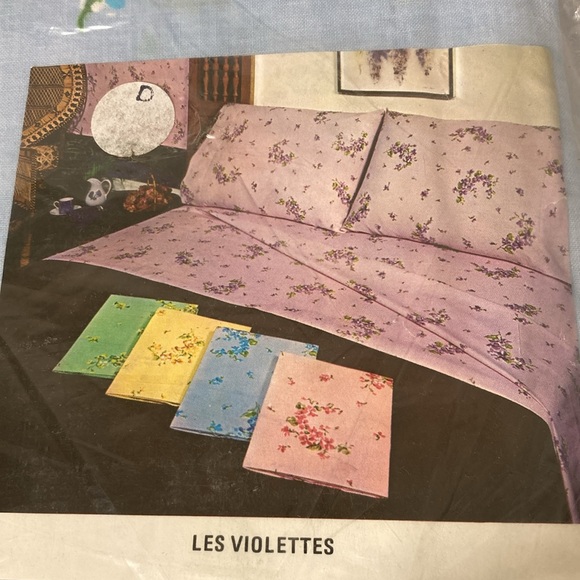Dantrel No Iron Blue Les Violettes Double Sheet Set New Flat and Fitted Vintage - Picture 4 of 7